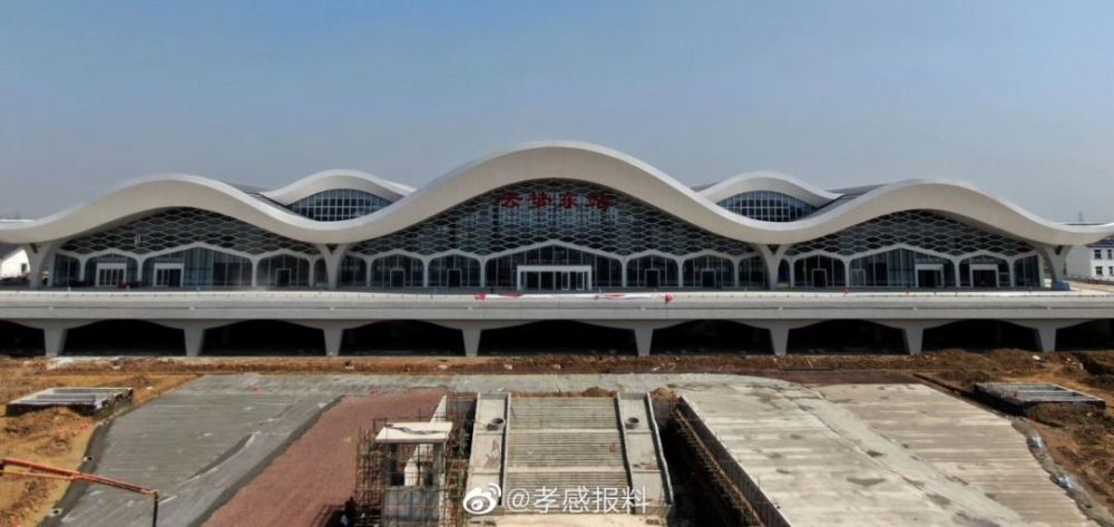 云梦高铁站最新动态，科技引领重塑高铁出行体验