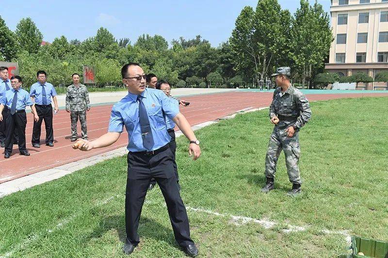 济炼迁址最新动态，炼油厂新篇章与温馨故事的揭晓