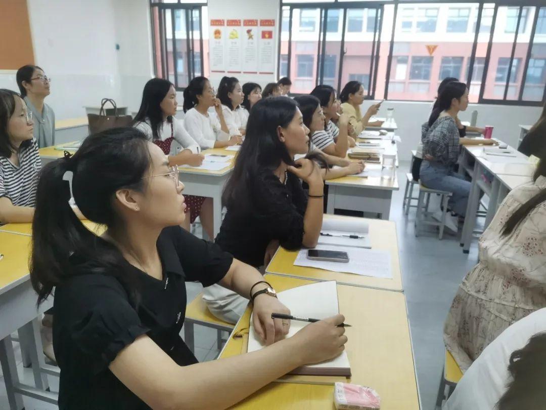洛阳生活教师招聘启事