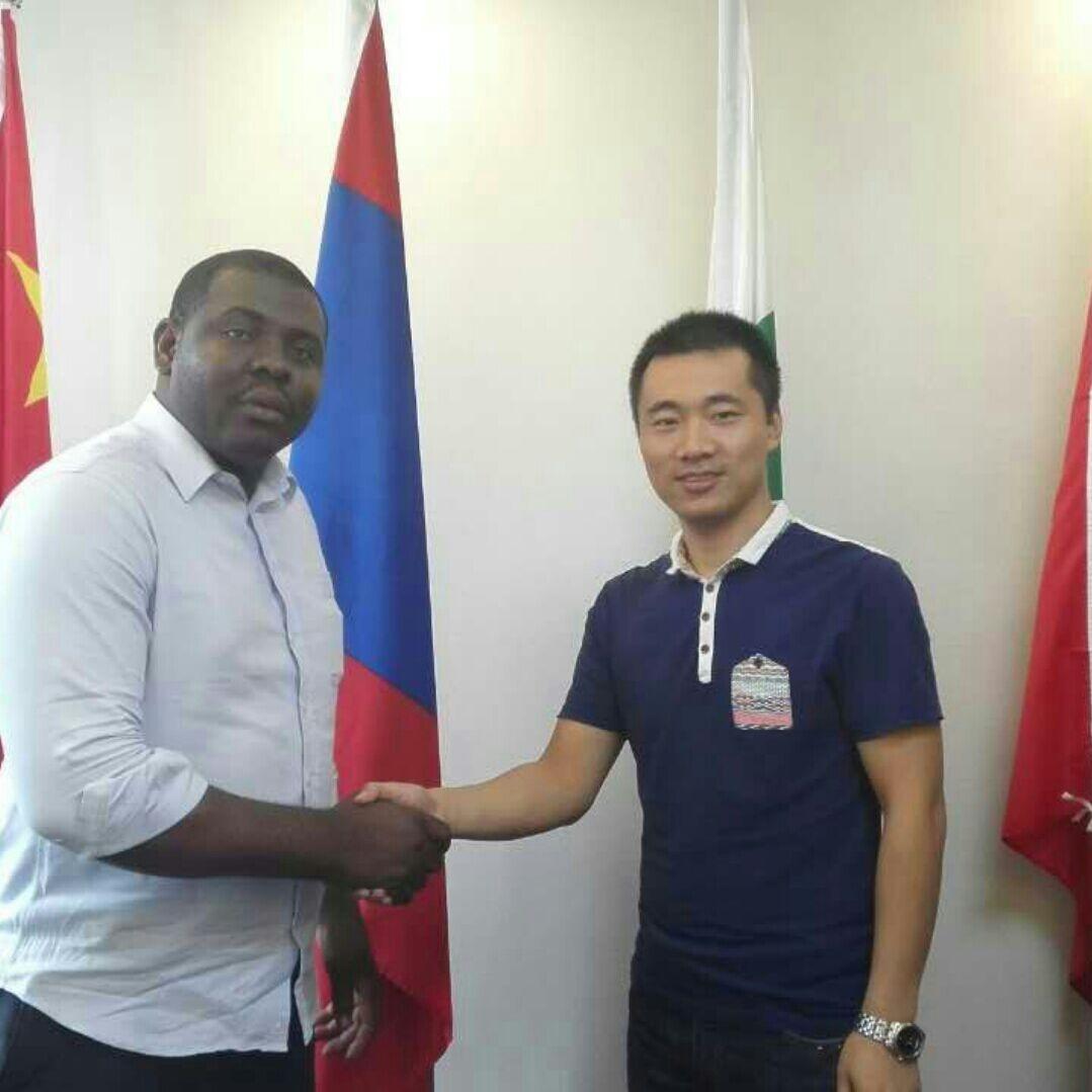 张学宇少将最新照片及小巷深处的特色小店探秘之旅