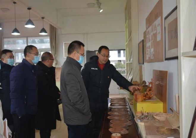 邛崃最新市委常委引领城市新发展，重磅更新，展望璀璨未来！