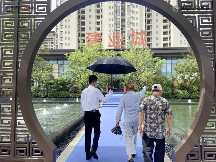 信阳建业城最新动态更新